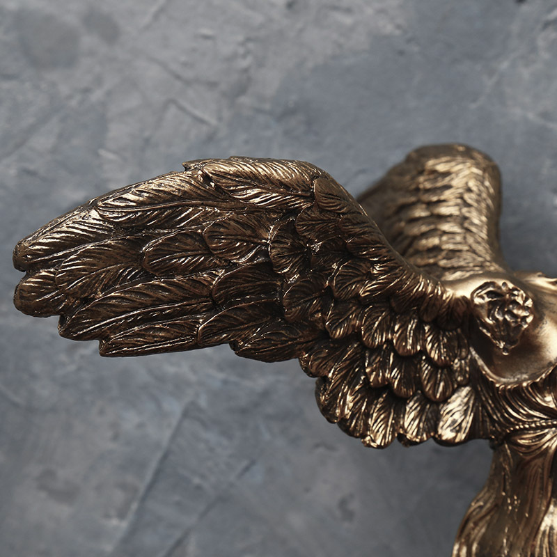 Escultura Nórdica Vitória Alada -  Vitrella