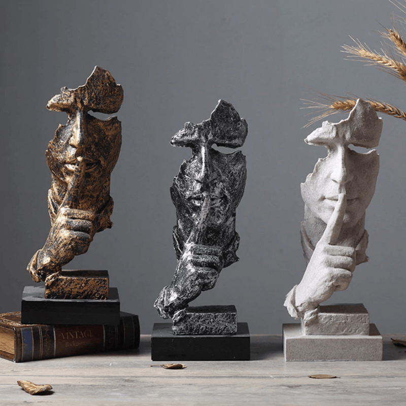 Escultura "Silêncio Vale Ouro" -  Vitrella